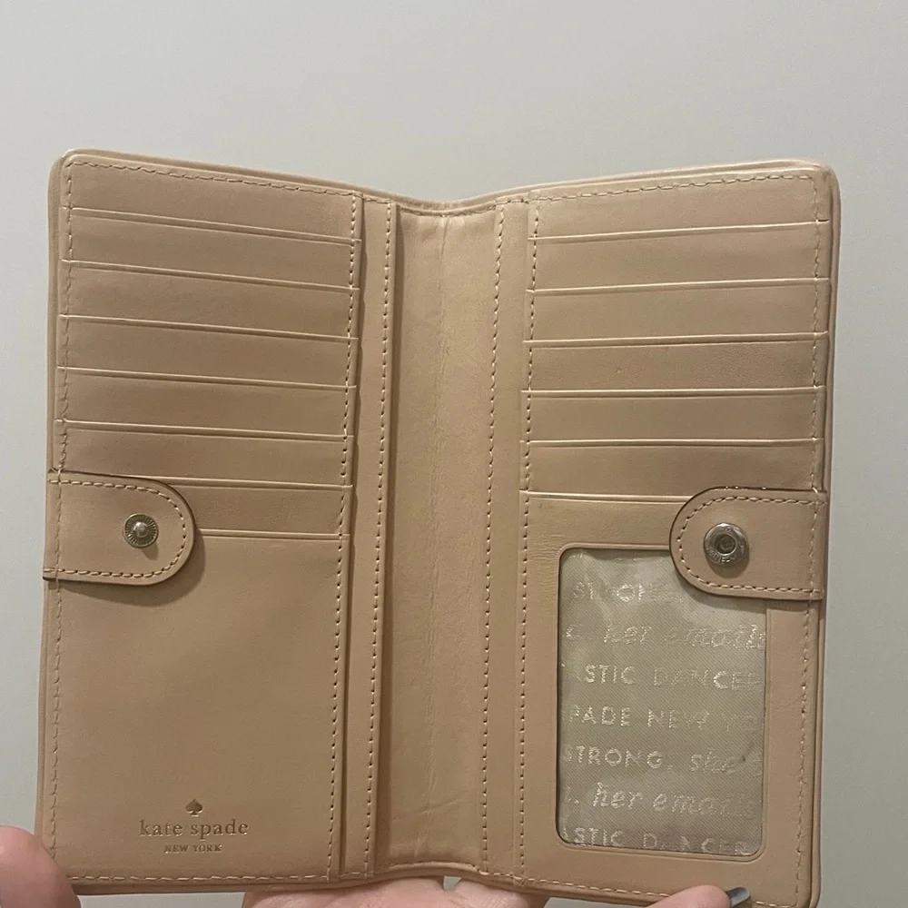 Kate Spade Flamingo/Pelican Wallet - Picture 3 of 3